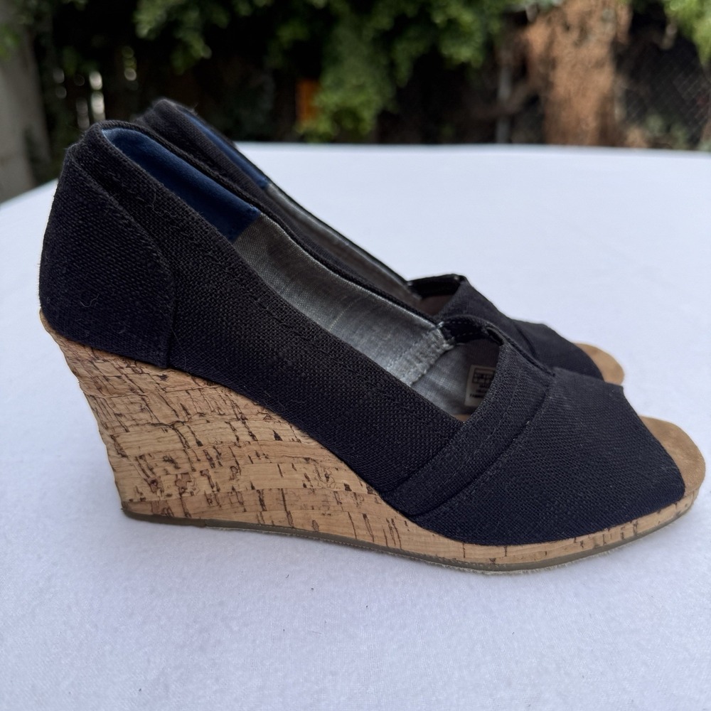 TOMS Peep Toe Wedge Sandals Womens 7 Wide‎ Black Slip On Canvas Cork Boho Chic